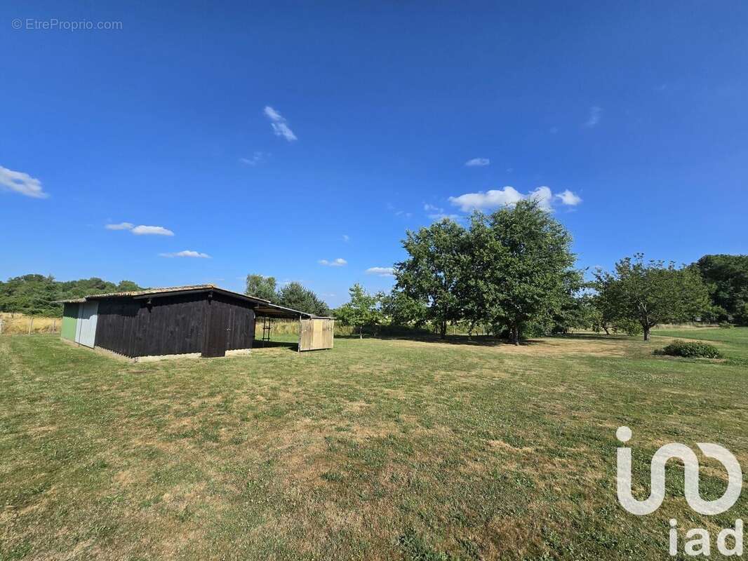 Photo 3 - Terrain à SAINT-CAPRAIS-DE-BORDEAUX