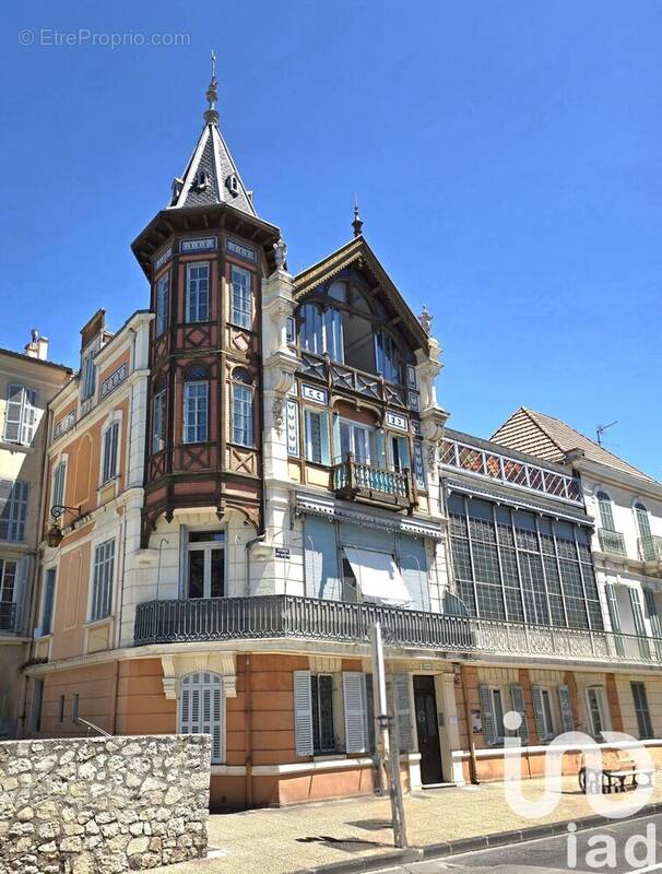 Photo 1 - Appartement à HYERES