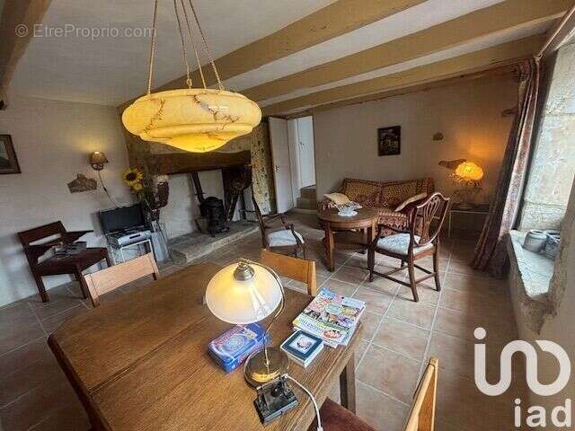 Photo 2 - Maison à CHAUVENCY-LE-CHATEAU