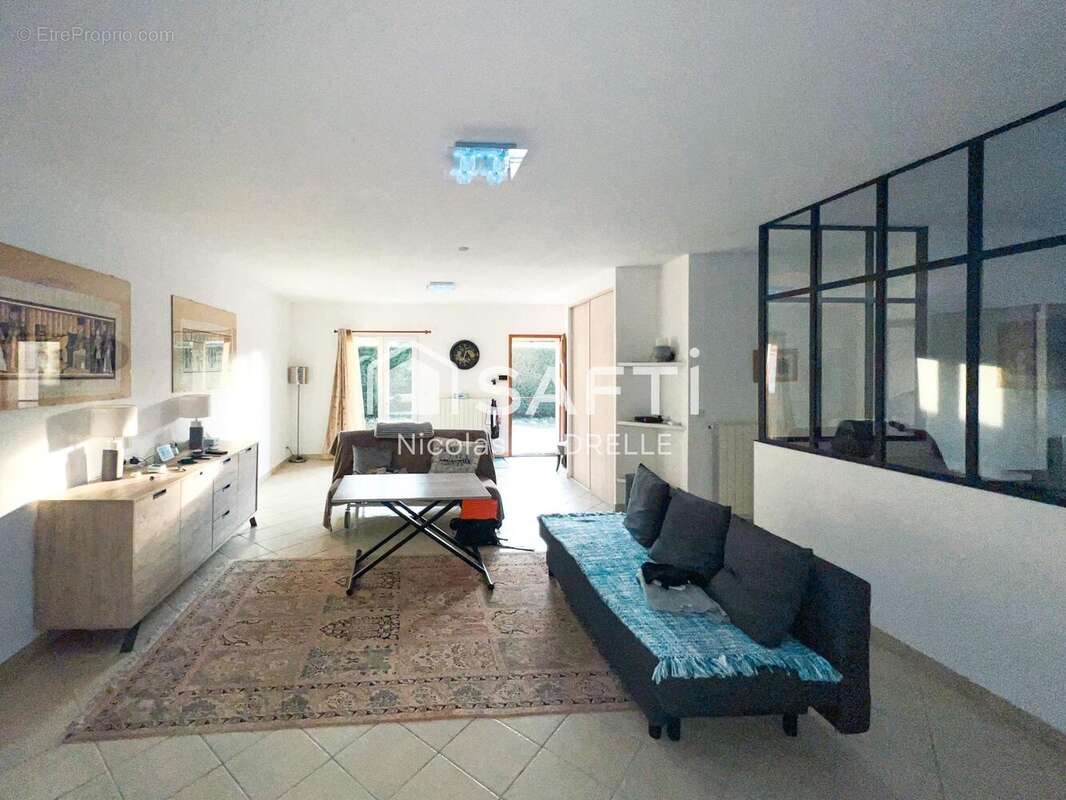 Photo 4 - Maison à AMBARES-ET-LAGRAVE