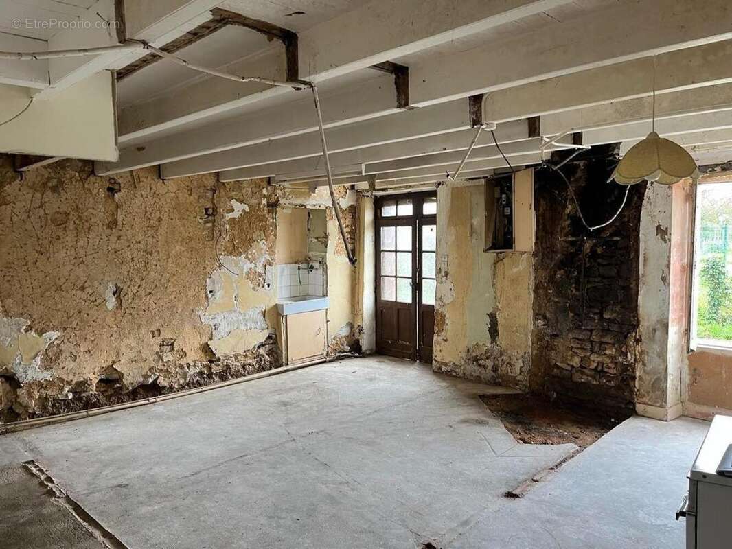 Photo 4 - Maison à CHAMPAGNE-MOUTON