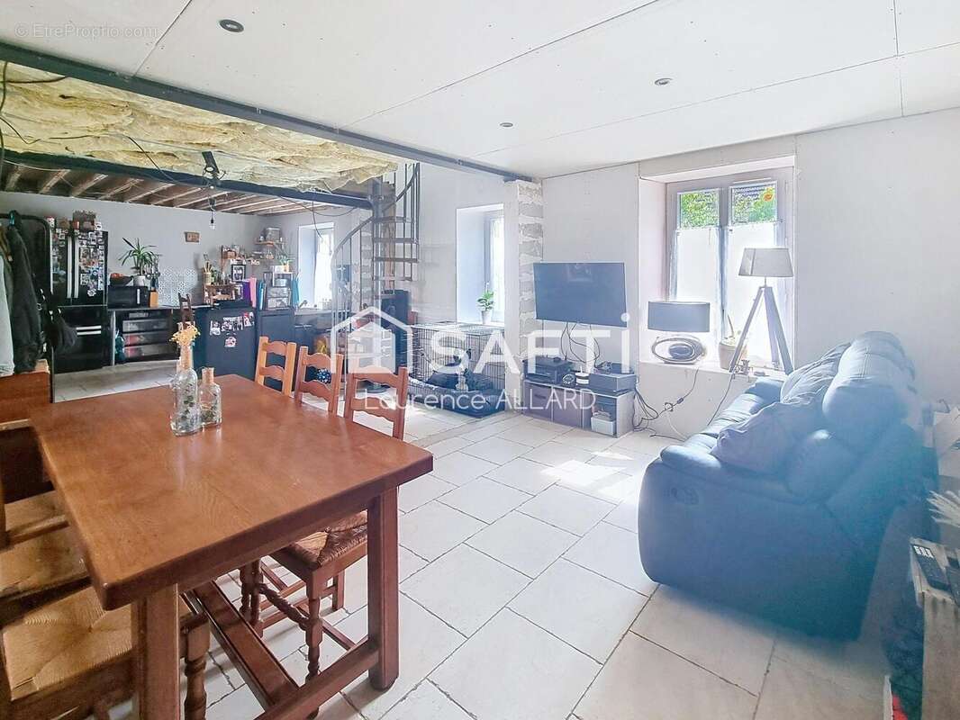 Photo 2 - Maison à PRESLES