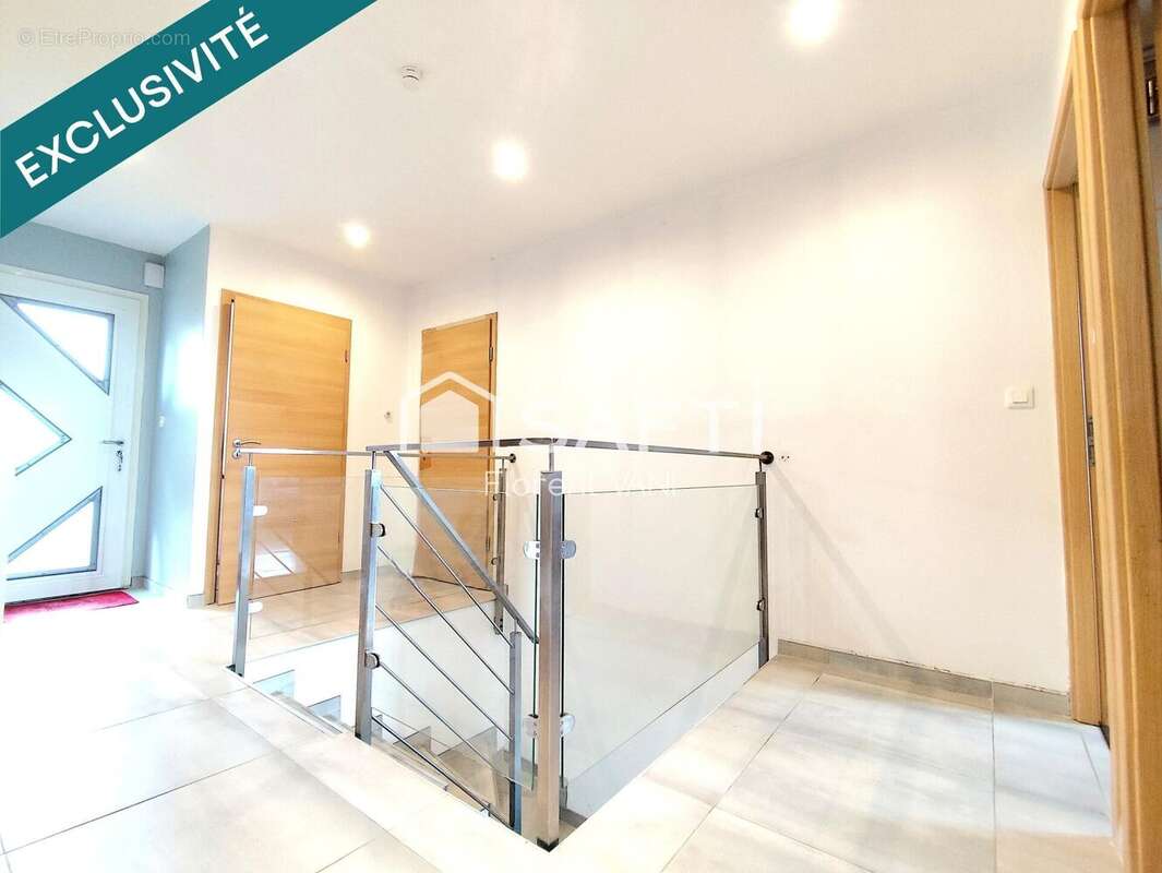 Photo 3 - Maison à REMERING