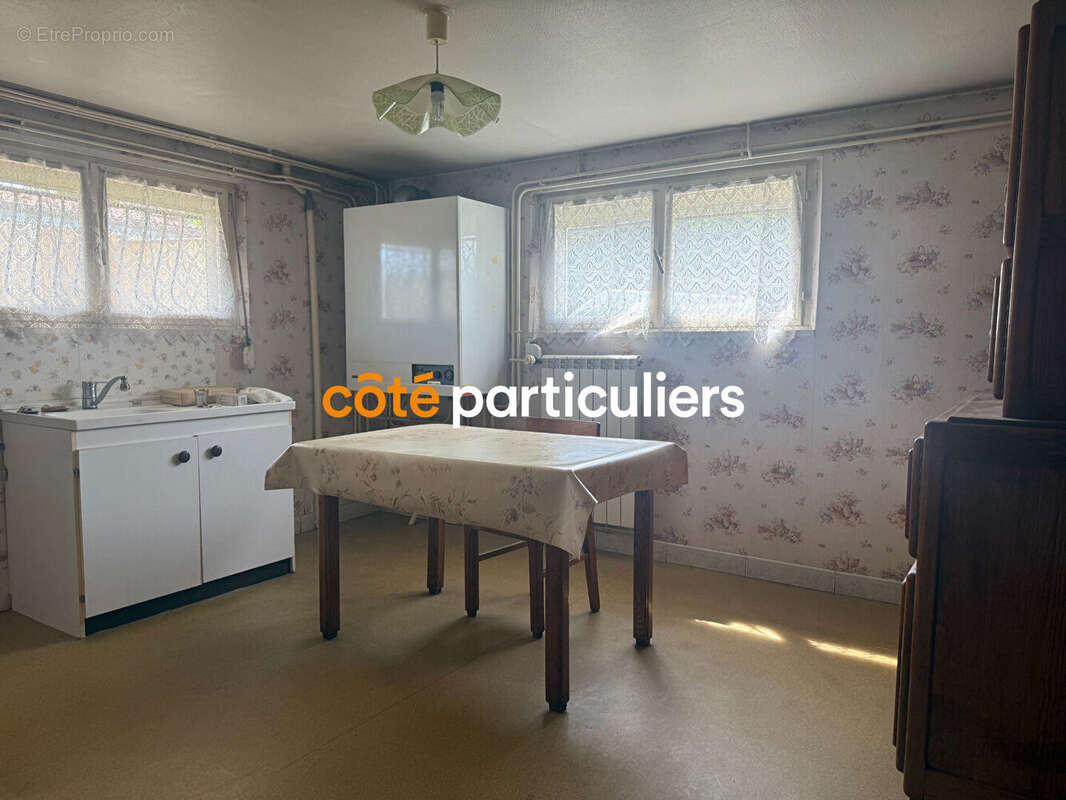 Maison à THAON-LES-VOSGES