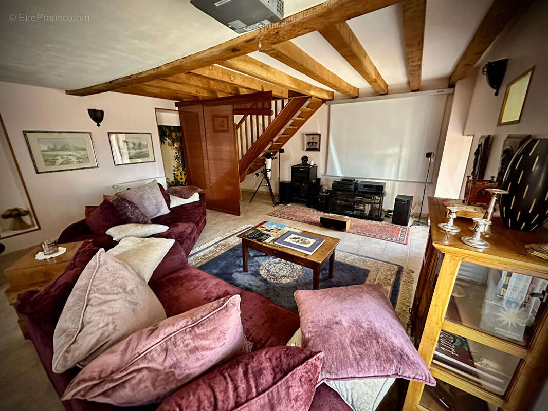 Maison à FRESNAY-SUR-SARTHE