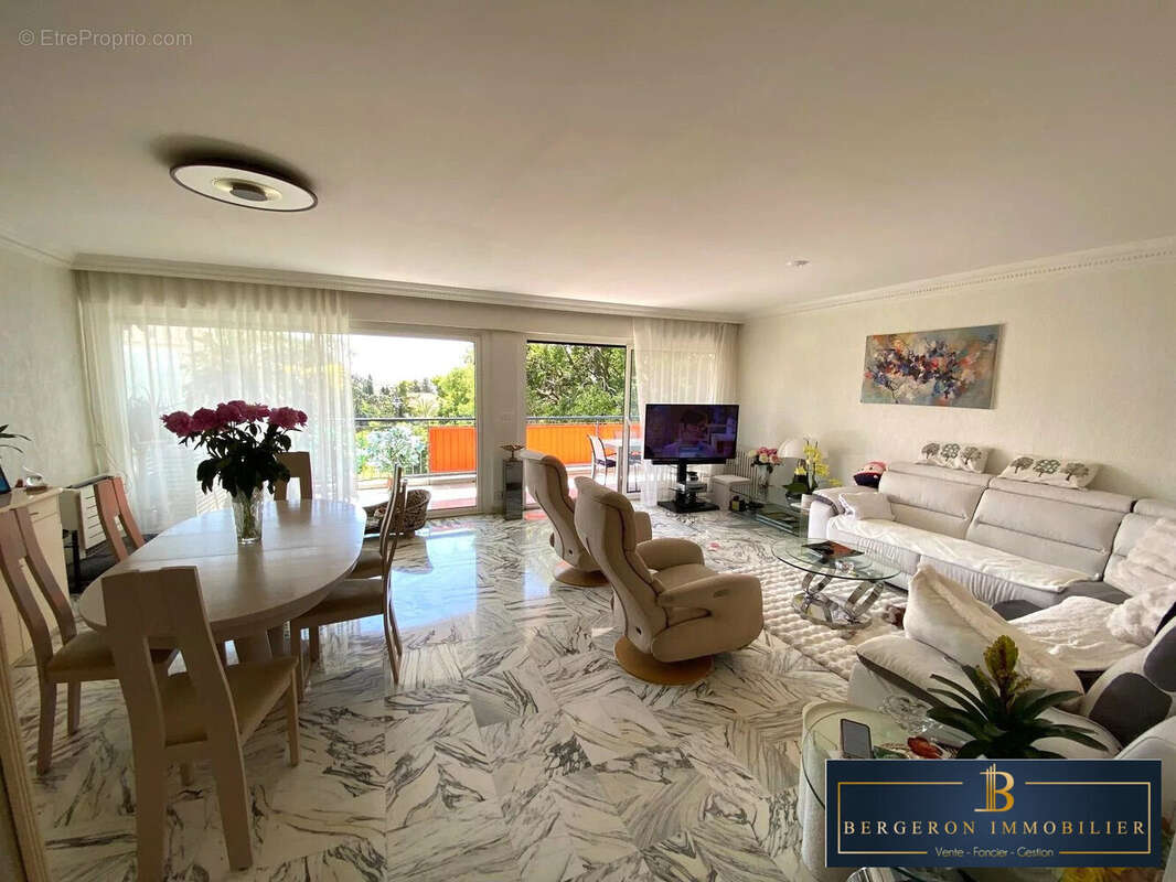 Appartement à CANNES