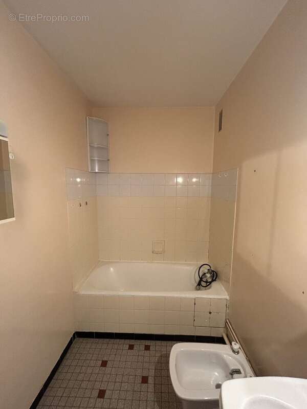 Appartement à PRIVAS