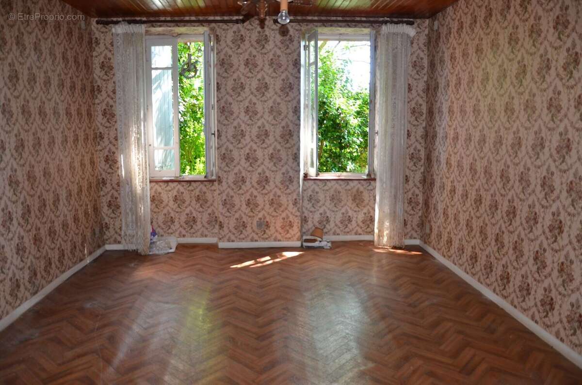 Maison à VILLEFRANCHE-D&#039;ALBIGEOIS