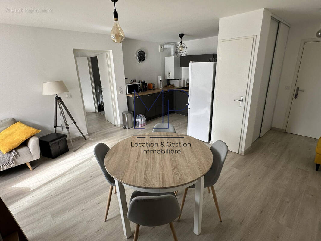 Séjour - Appartement à VENISSIEUX