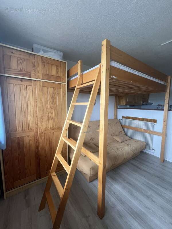 Appartement à BESSE-ET-SAINT-ANASTAISE