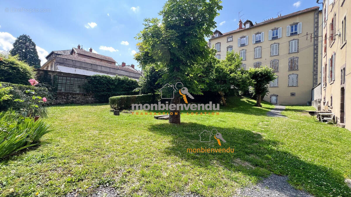Appartement à AURILLAC