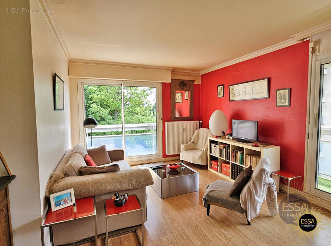 Appartement à BAILLY