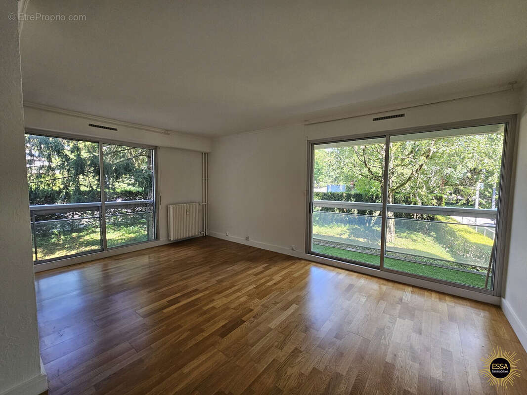 Appartement à BAILLY