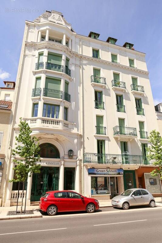 Appartement à VICHY