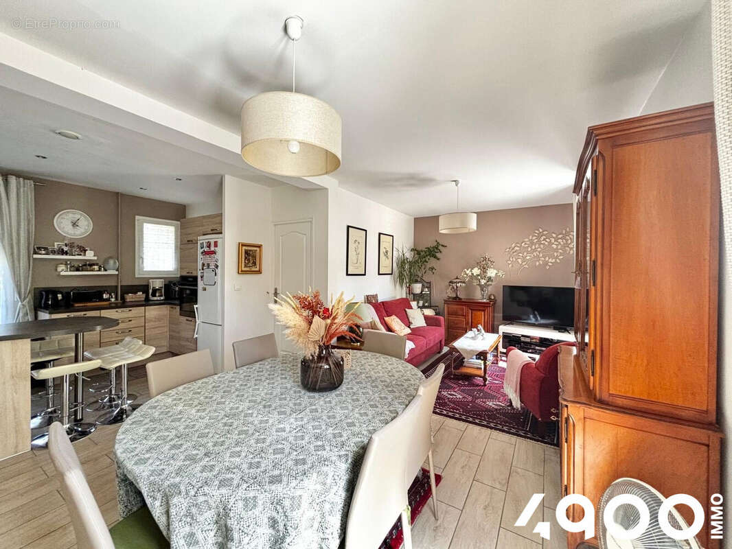 Maison à RIS-ORANGIS