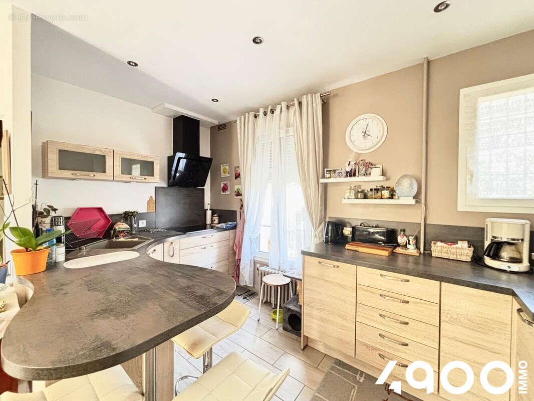 Maison à RIS-ORANGIS