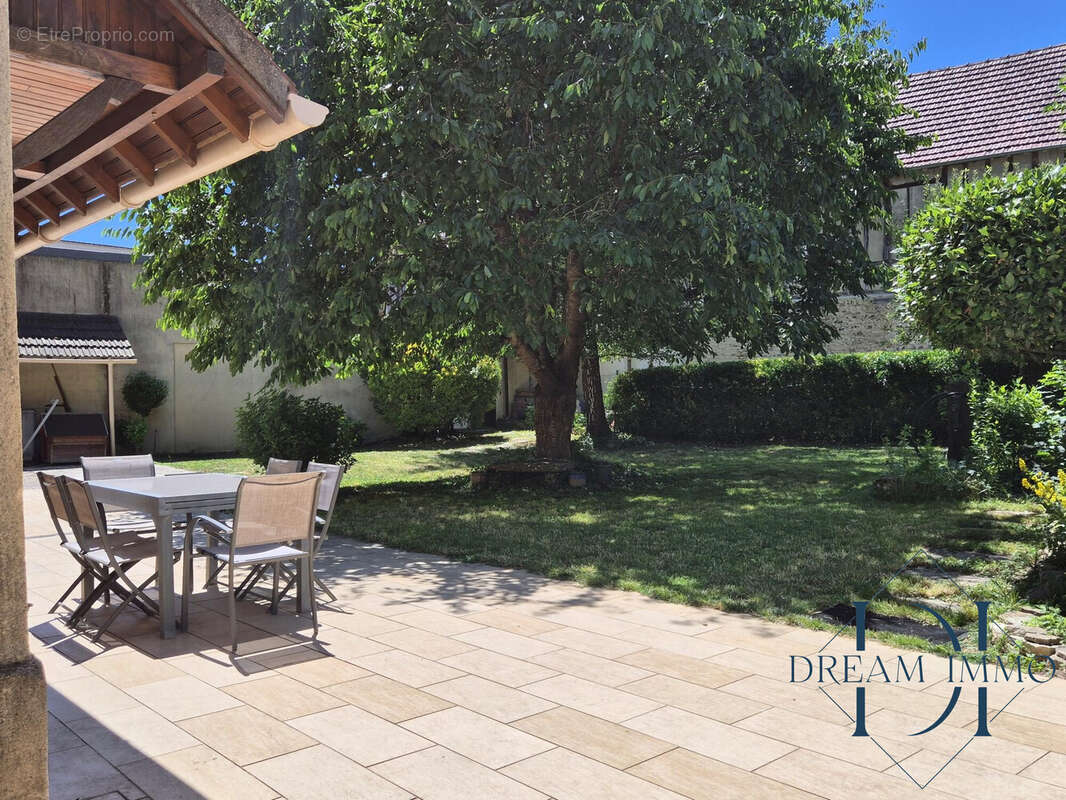 vue extérieur - Maison à GASNY