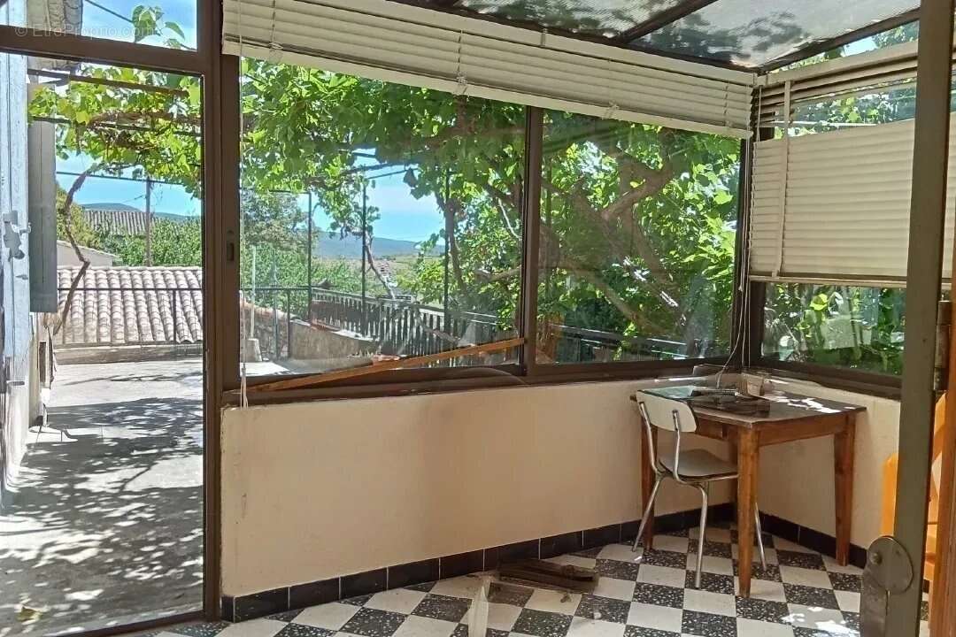 Maison à LA CADIERE-ET-CAMBO