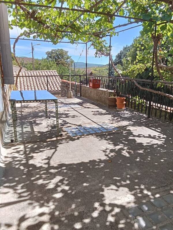 Maison à LA CADIERE-ET-CAMBO