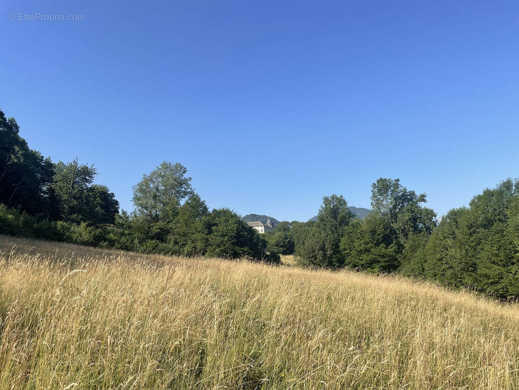 Terrain à LA ROCHETTE