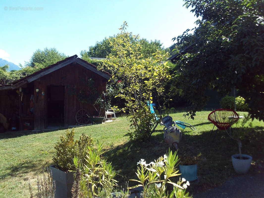 Maison à SAINT-PIERRE-DE-SOUCY