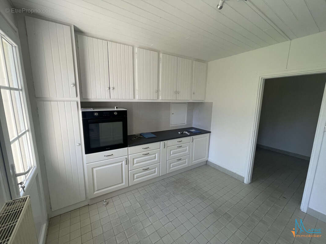 Maison à MARTIN-EGLISE