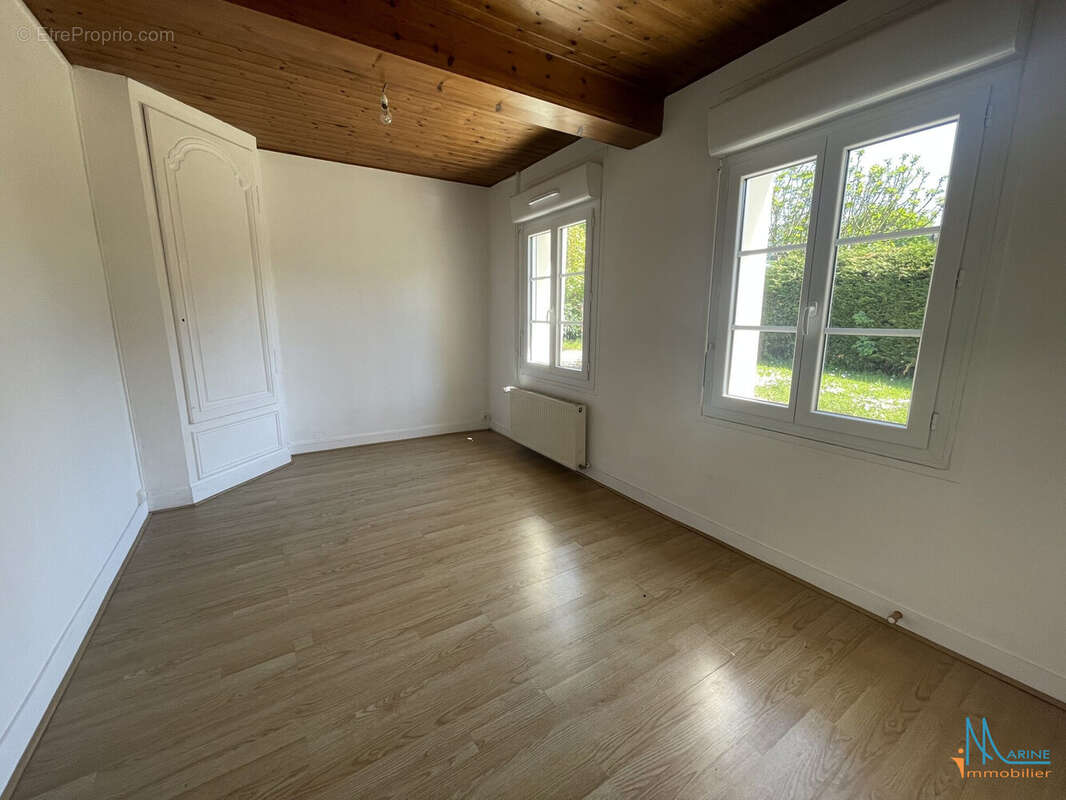 Maison à MARTIN-EGLISE