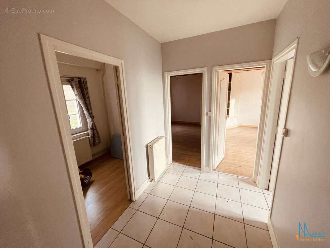 Maison à MARTIN-EGLISE