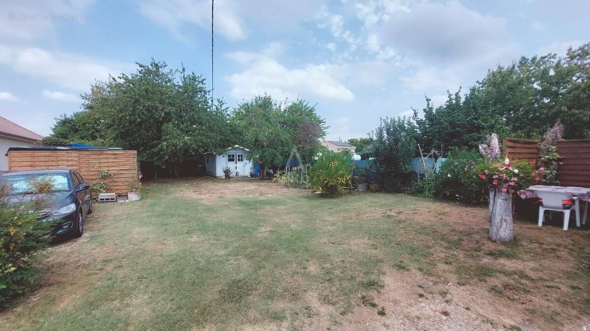 Maison à SAINT-ASTIER