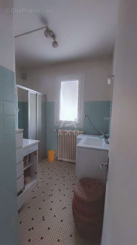 Maison à SAINT-ASTIER