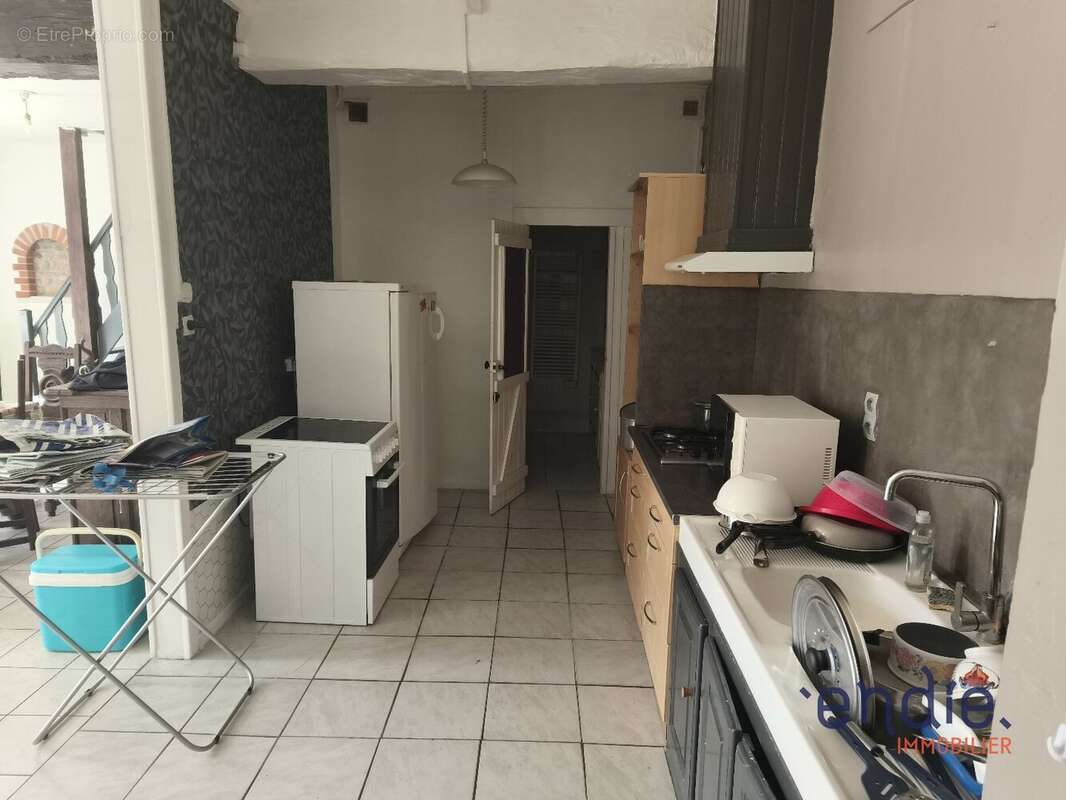 Maison à COSNE-D&#039;ALLIER