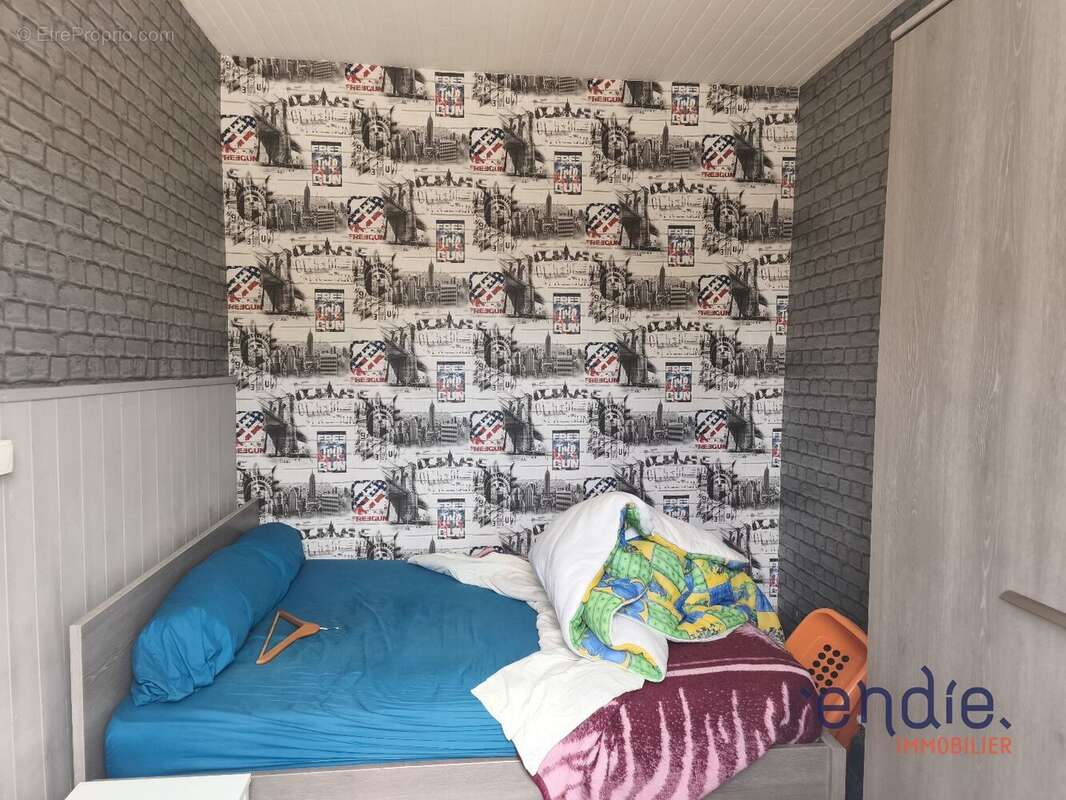 Maison à COSNE-D&#039;ALLIER