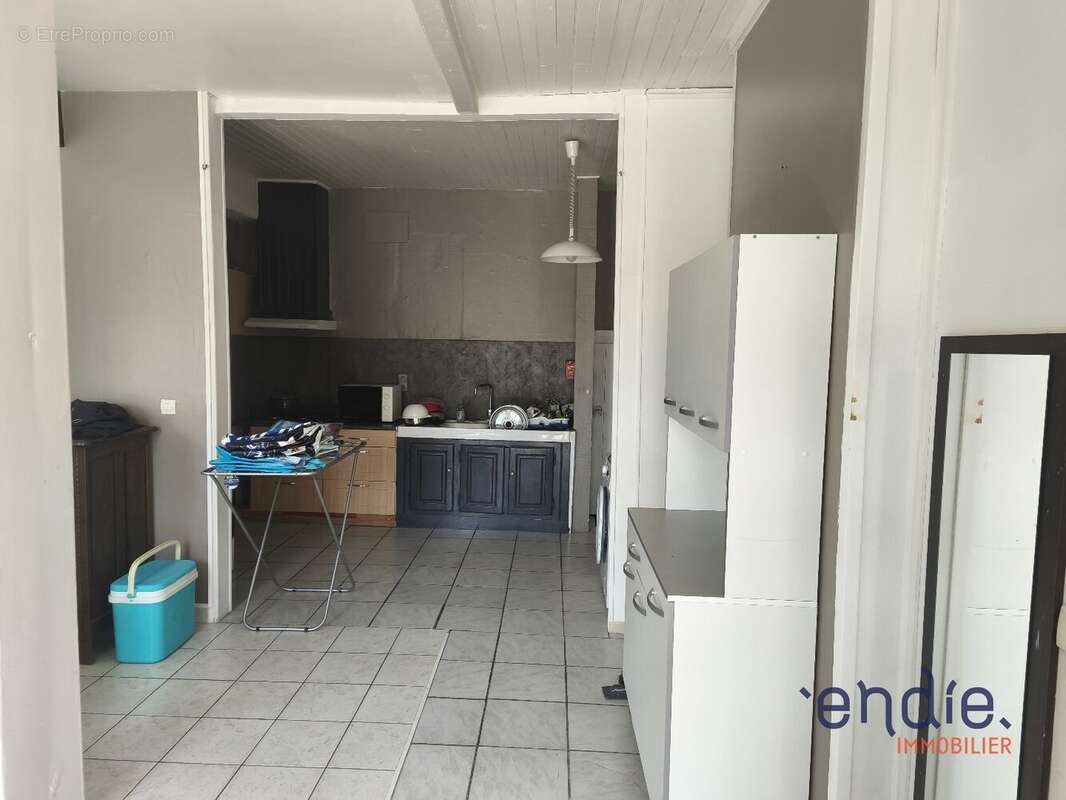 Maison à COSNE-D&#039;ALLIER