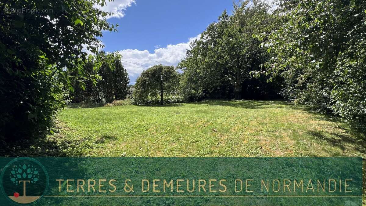 Maison à SAINT-RIQUIER-EN-RIVIERE