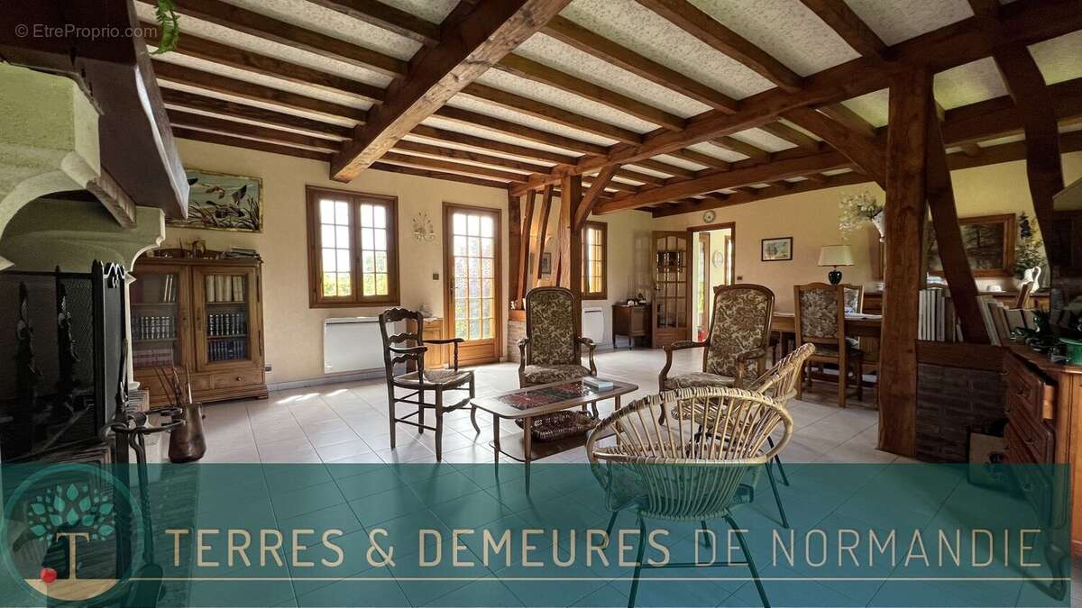 Maison à SAINT-RIQUIER-EN-RIVIERE