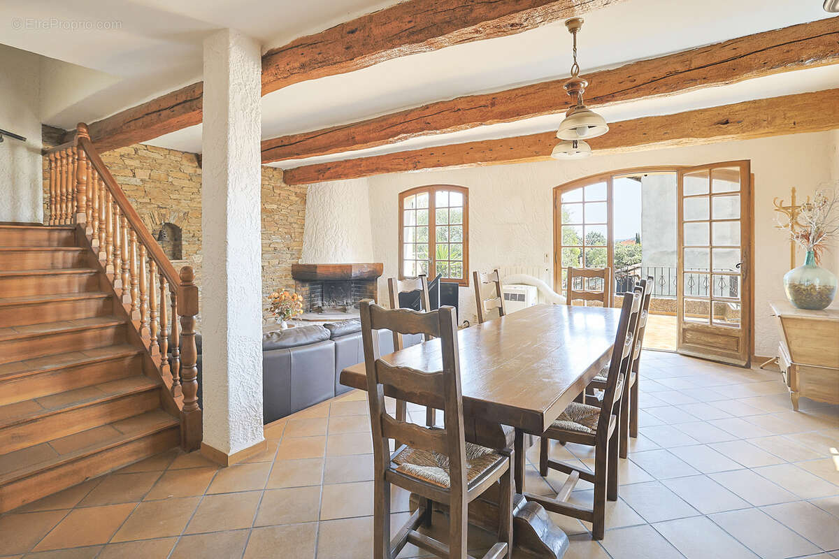 Maison à LA FARLEDE