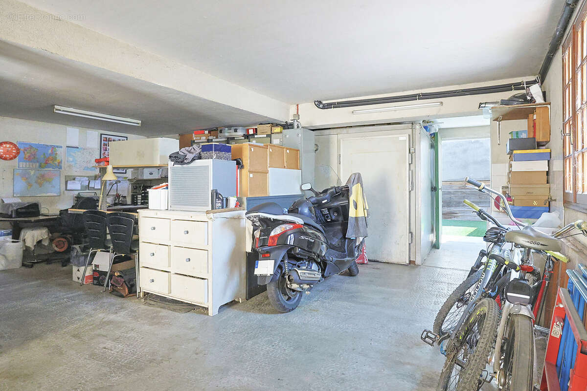 Maison à LA FARLEDE