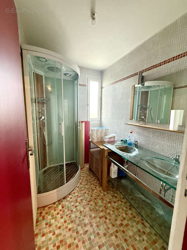 Maison à FARGUES-SAINT-HILAIRE