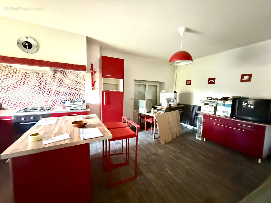 Maison à FARGUES-SAINT-HILAIRE