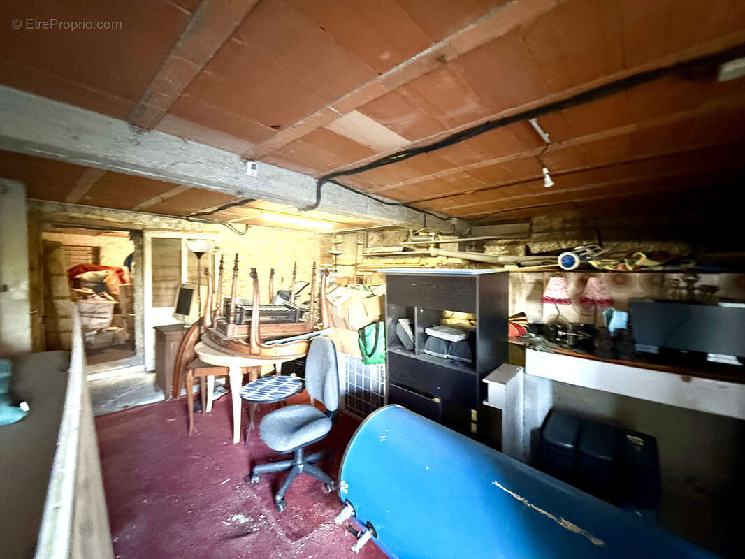 Maison à FARGUES-SAINT-HILAIRE