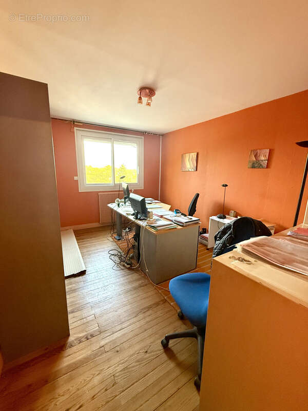 Maison à FARGUES-SAINT-HILAIRE