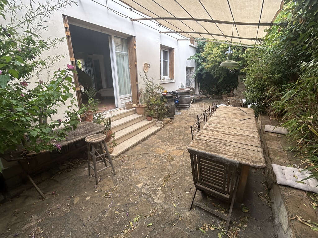 Maison à SIX-FOURS-LES-PLAGES