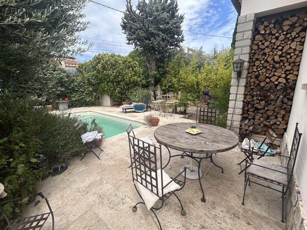 Maison à SIX-FOURS-LES-PLAGES