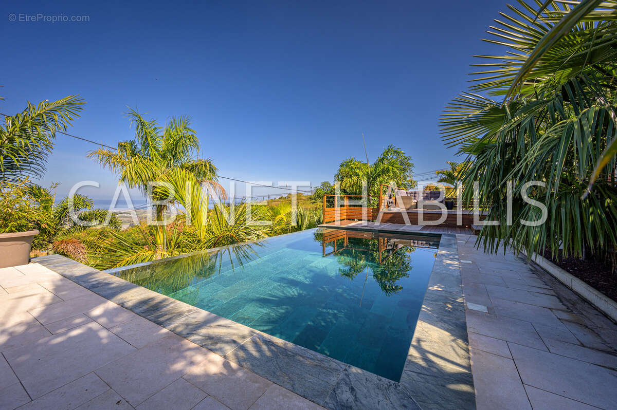 Maison à ENTRE-DEUX