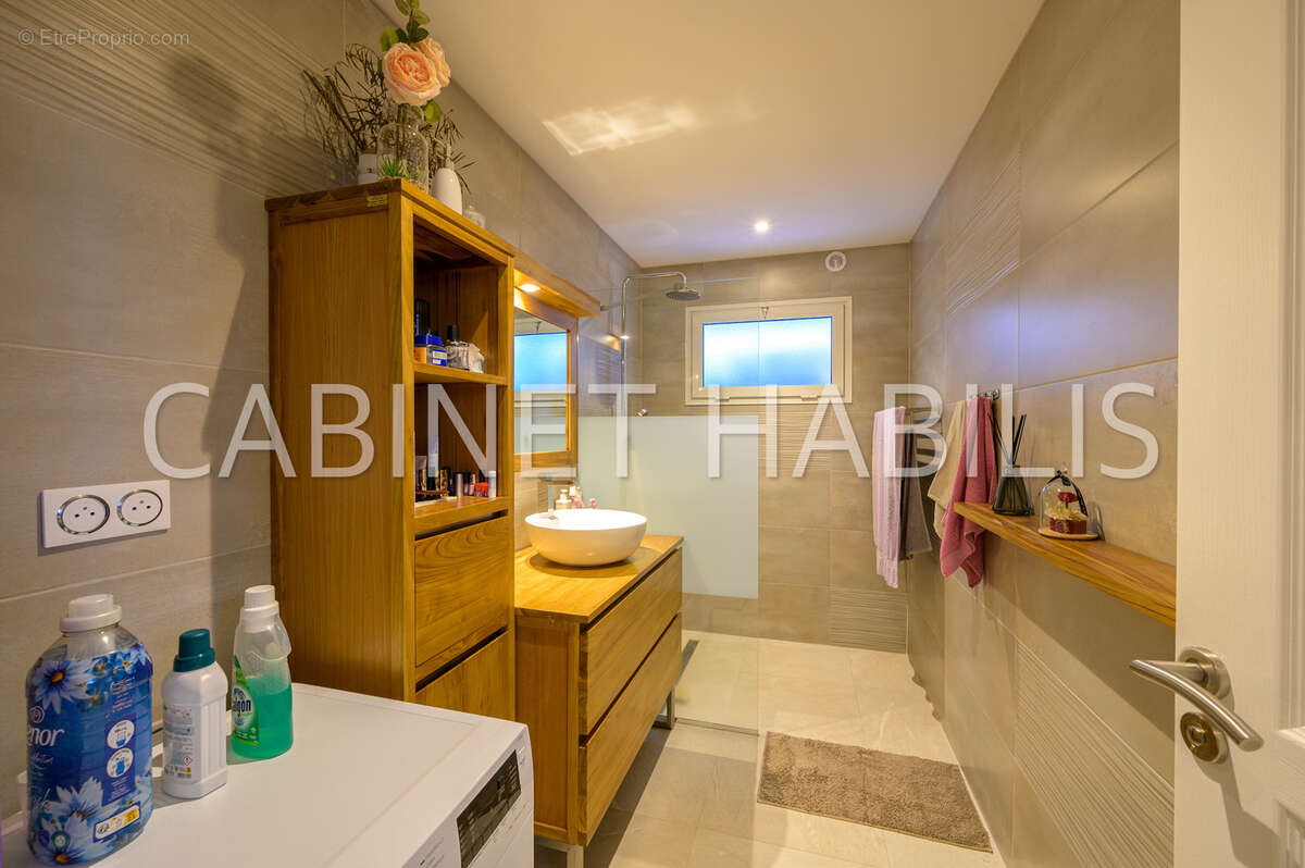 Maison à ENTRE-DEUX