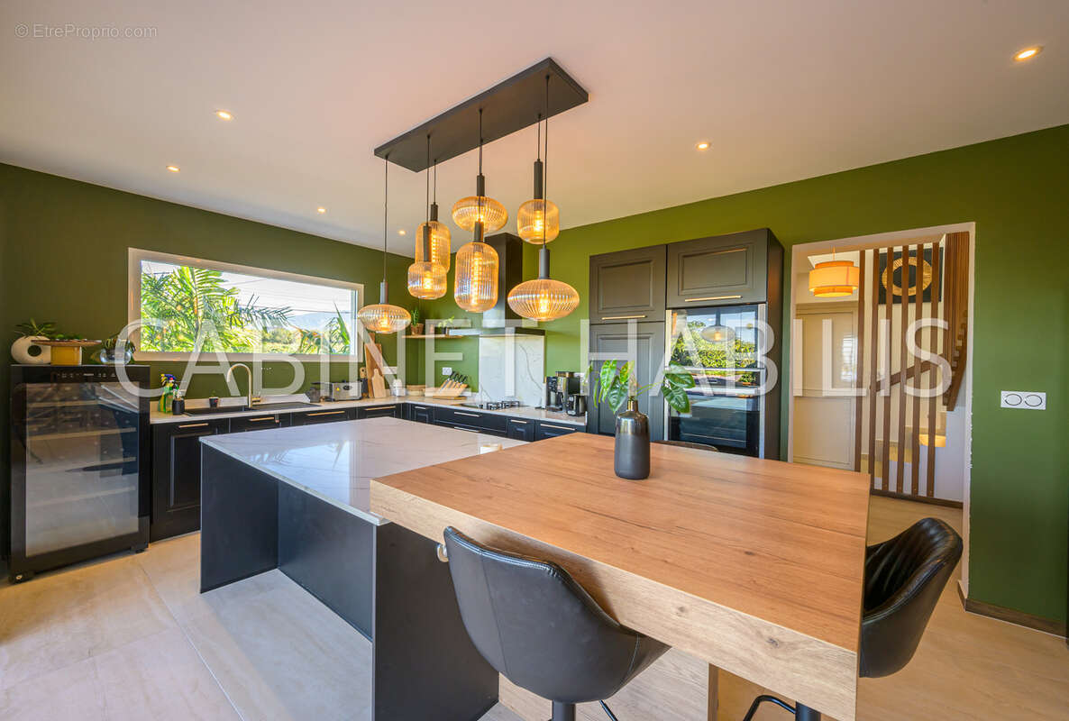 Maison à ENTRE-DEUX