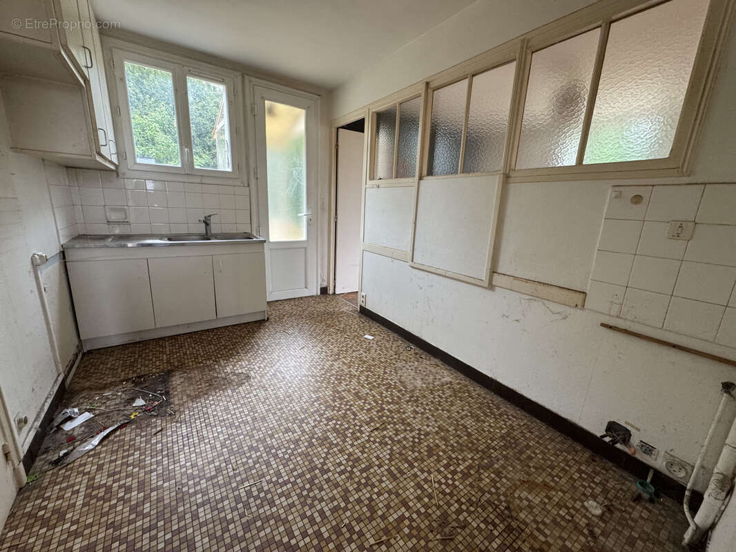 Maison à SAINT-CAPRAISE-DE-LALINDE