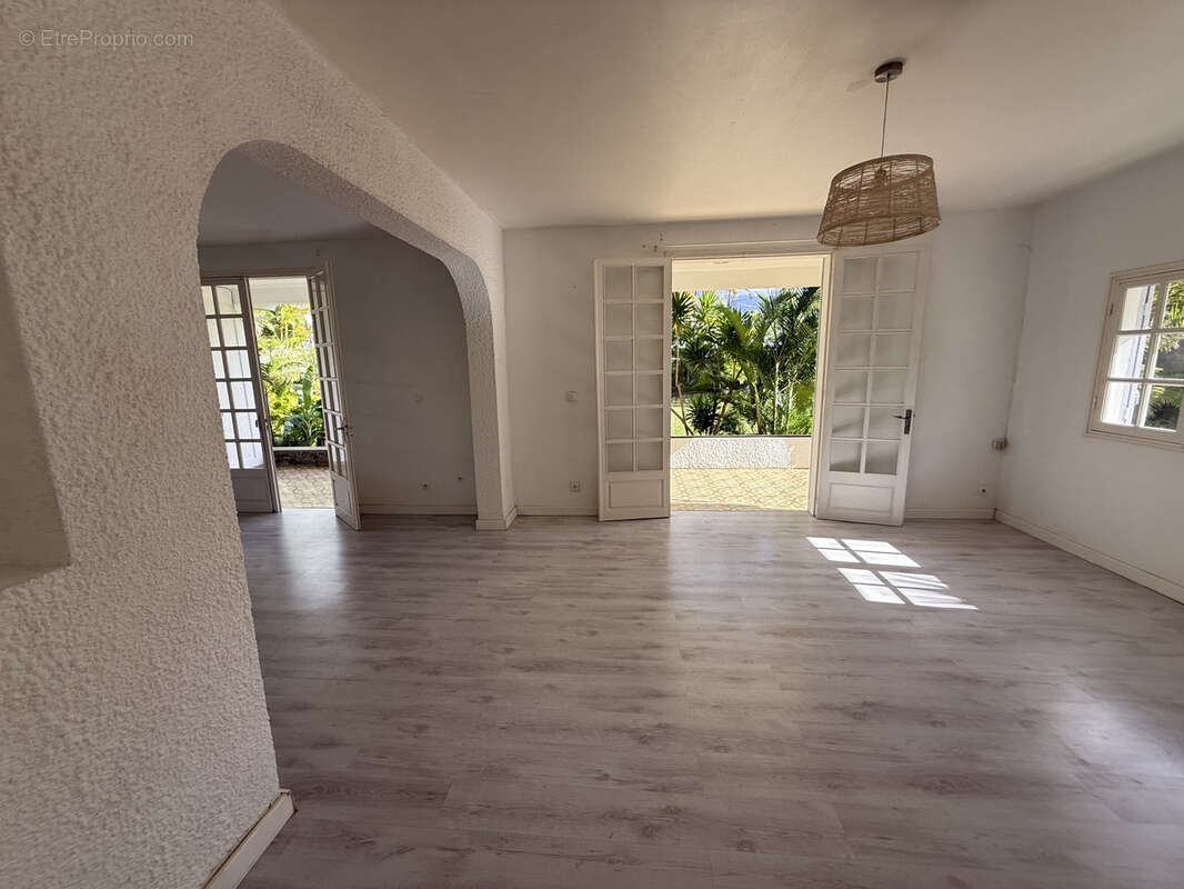 Maison à SAINTE-MARIE