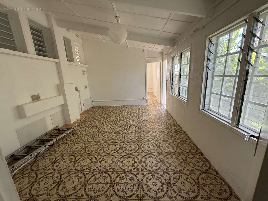 Maison à SAINTE-MARIE