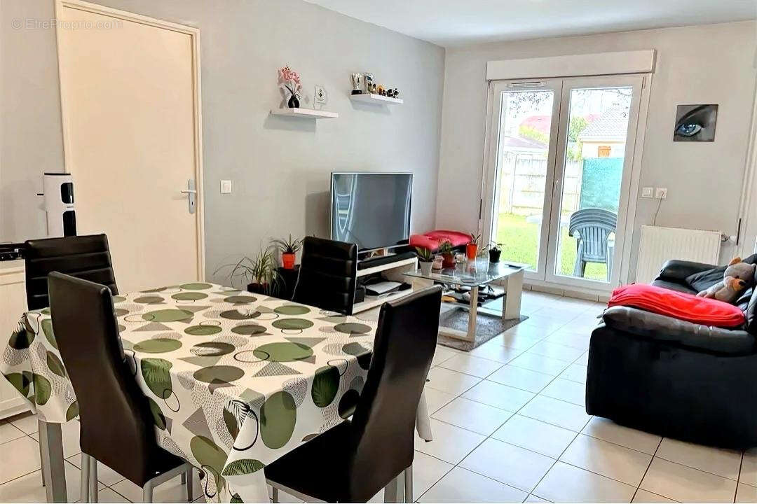 Appartement à SAINT-GERMAIN-SUR-MORIN